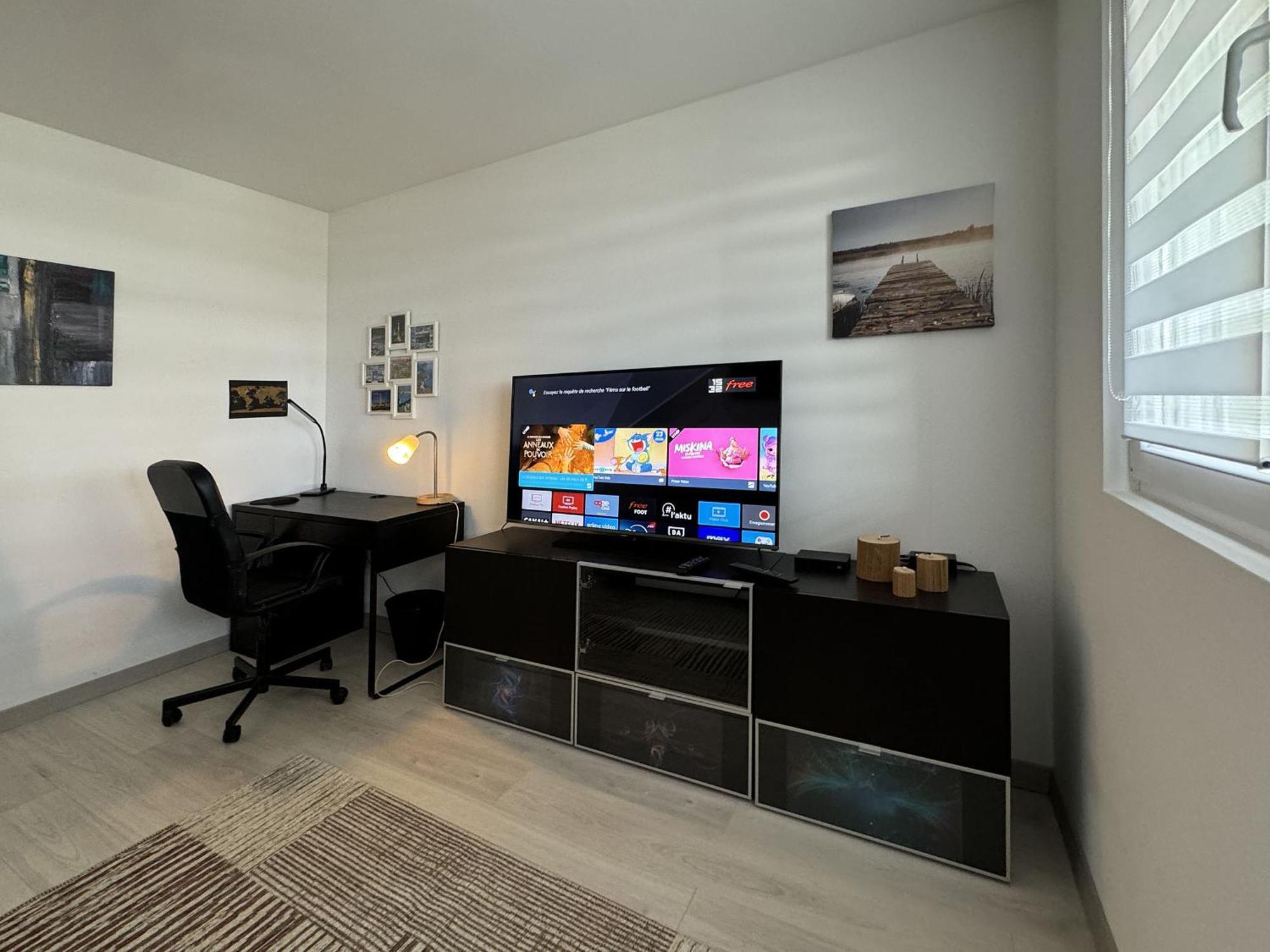 Chez Velia Grand 4 Pieces, Parking Prive Et Emplacement Ideal Appartement Strasbourg