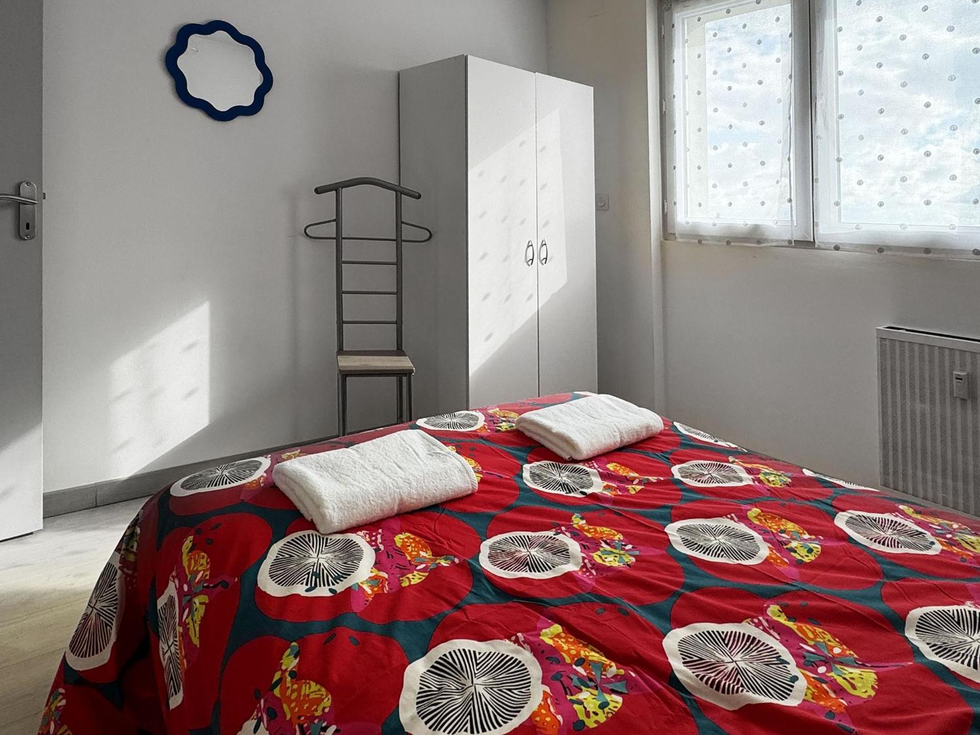 Chez Velia Grand 4 Pieces, Parking Prive Et Emplacement Ideal Strasbourg