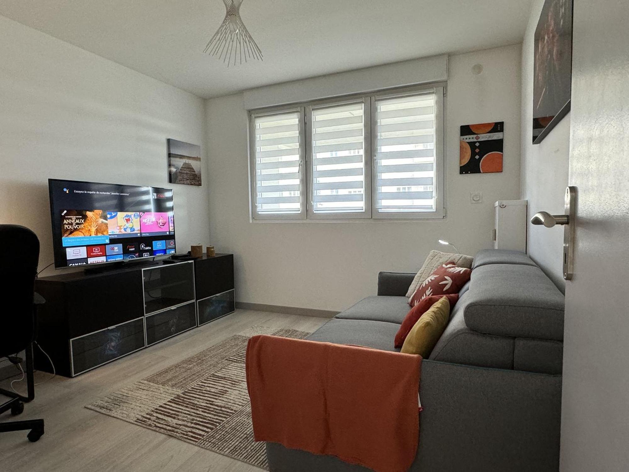 Chez Velia Grand 4 Pieces, Parking Prive Et Emplacement Ideal Appartement