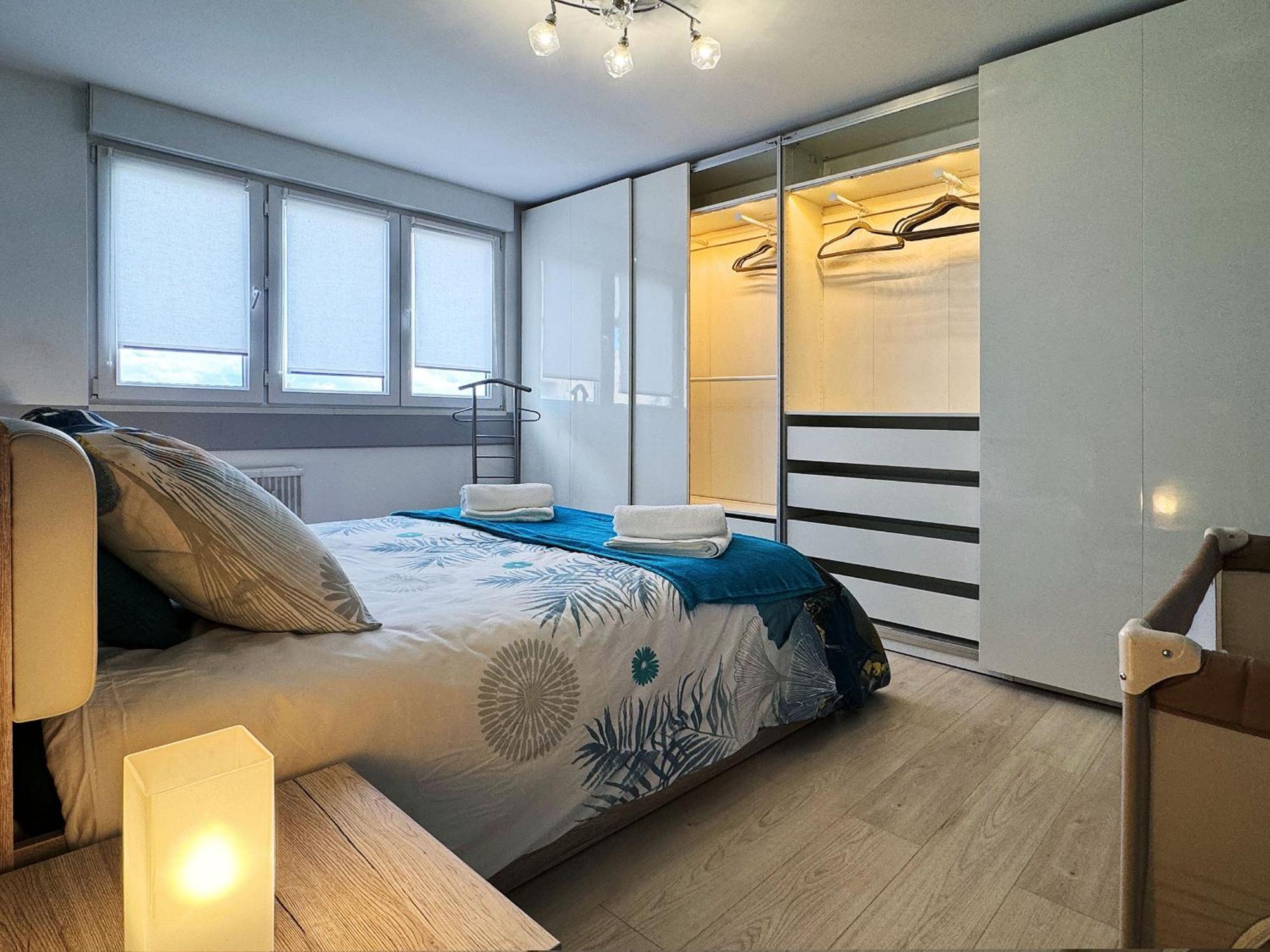Chez Velia Grand 4 Pieces, Parking Prive Et Emplacement Ideal * Strasbourg